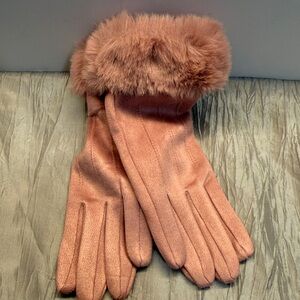 Elegant pink Fur-Trimmed Women's Gloves